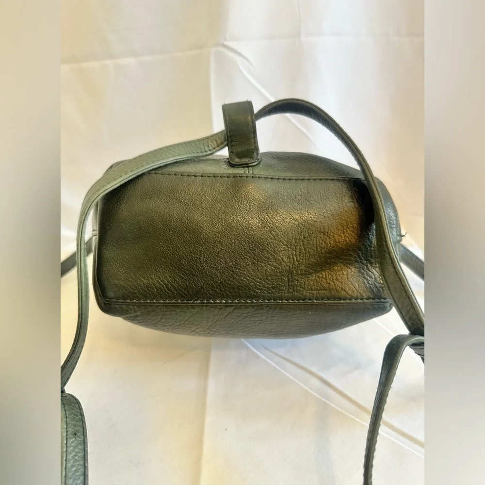 Vintage Nine West Pebbled leather small backpack GREEN - Picture 8 of 15